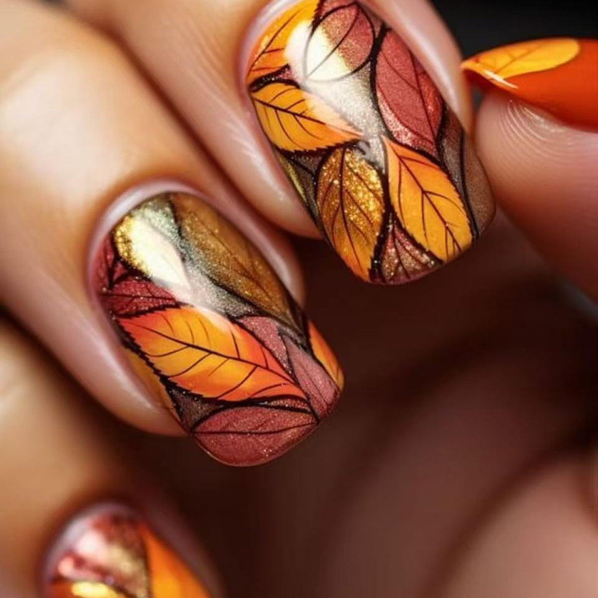 24pcs/Set Sparkling Fall Leaves Press On Nails