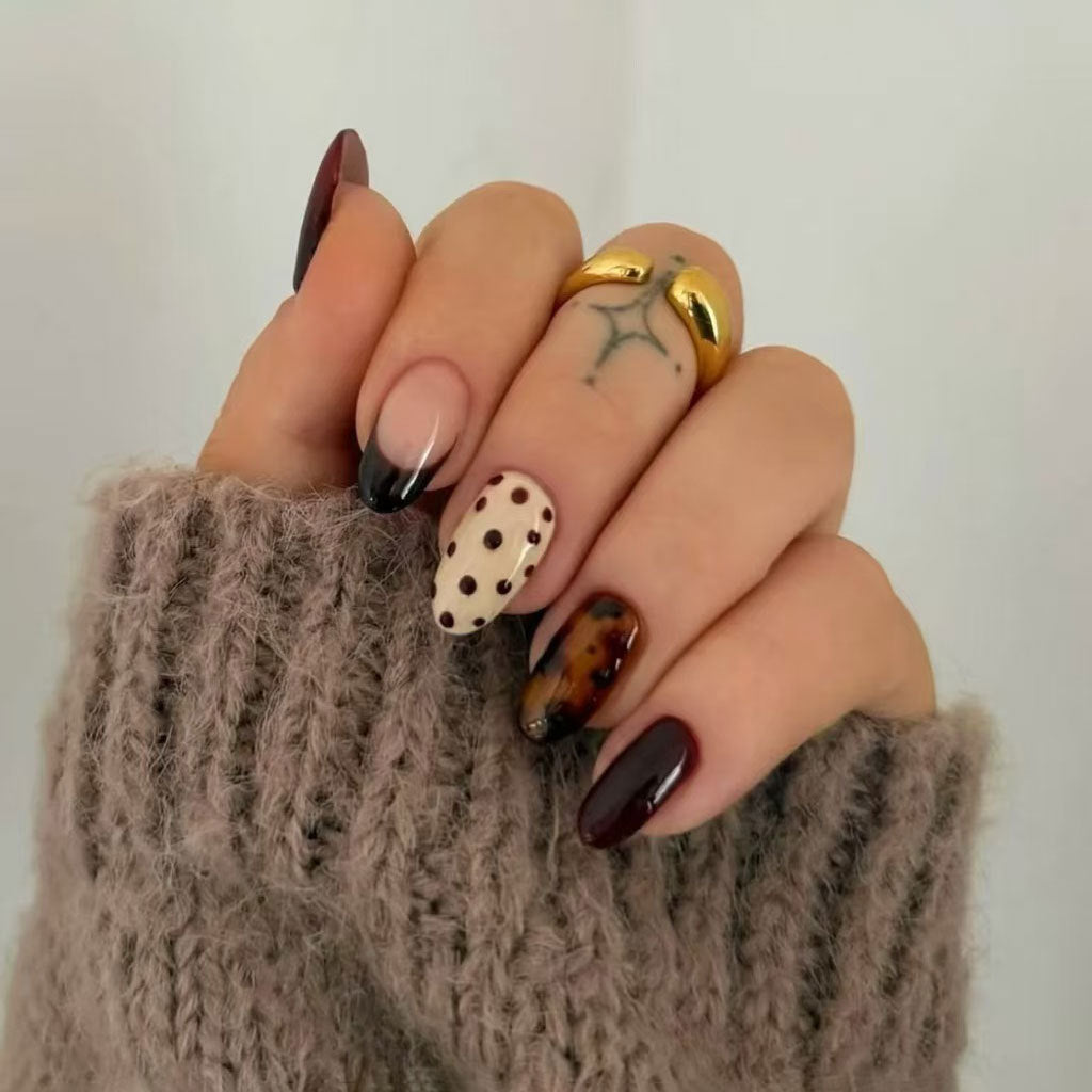 24pcs/Set Amber Leopard Print Press-On Nails