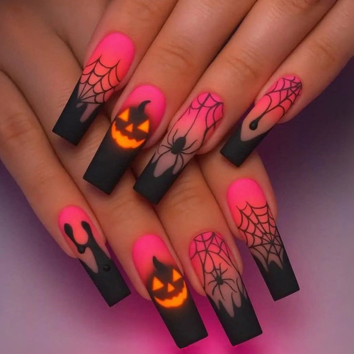 24pcs/Set Black & Pink Ombre Pumpkin Spider Press On Nails