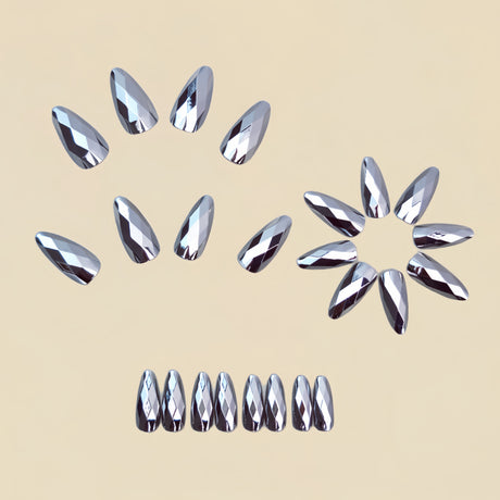 24pcs/Set Silver Diamond-Shaped Chrome Press-On Nails