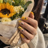 24pcs/Set 3D Embossed Bumblebee Flower Press-On Nails