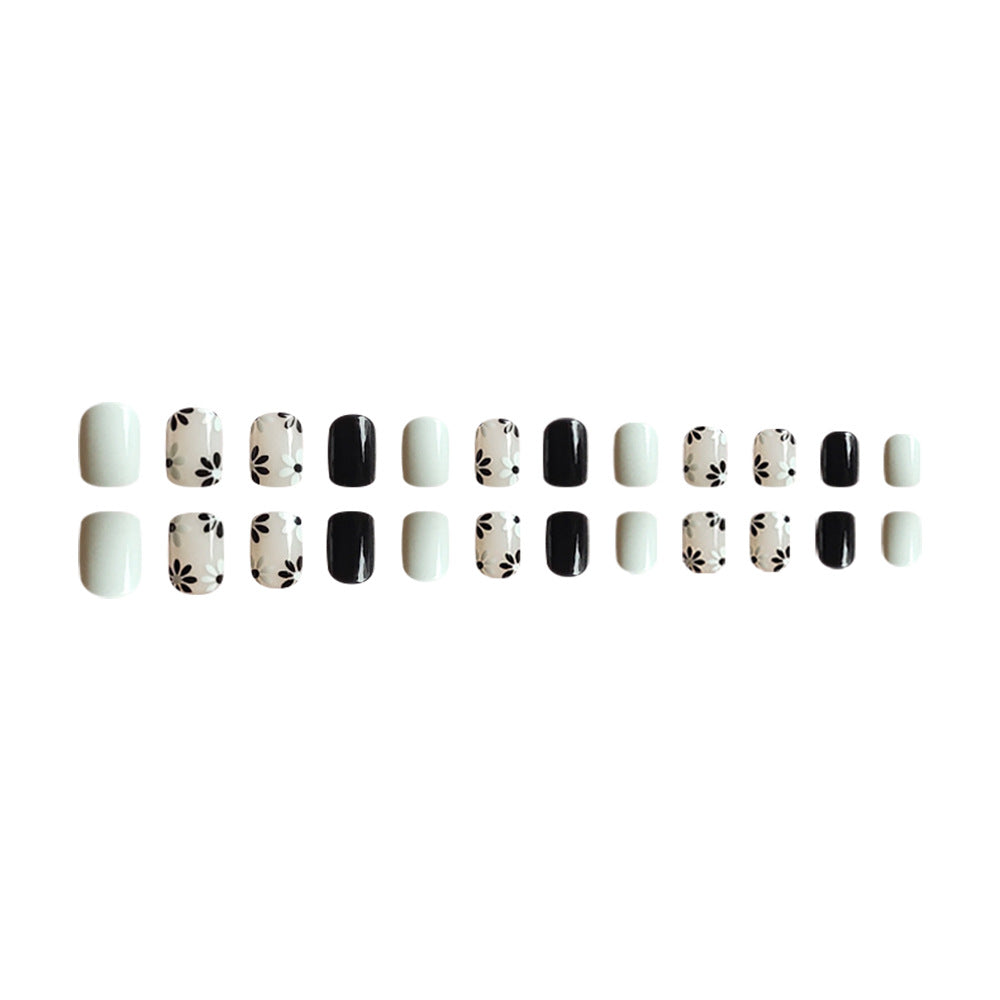 24pcs/Set Black and White Daisy Press-On Nails