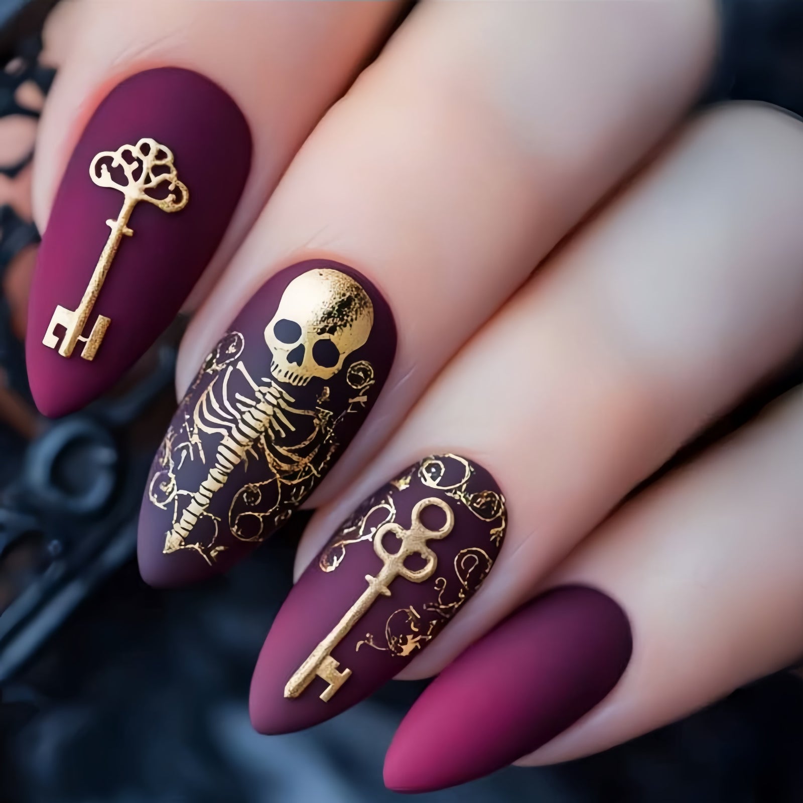24pcs/Set Halloween Golden Skull Key Press-On Nails
