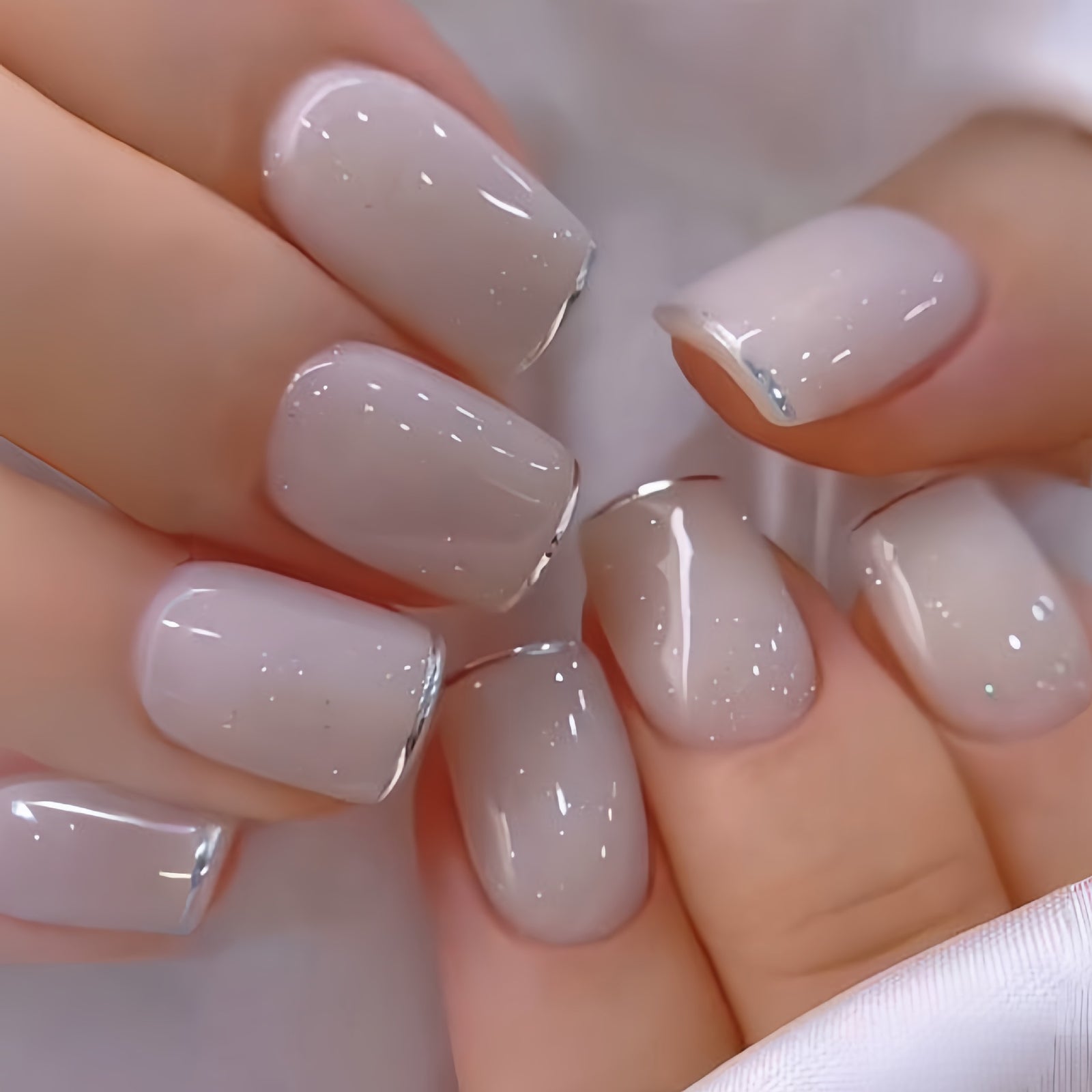 24pcs/Set French Silver Edge Press-On Nails