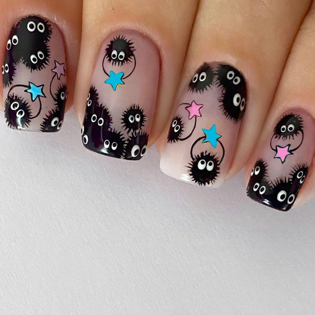 24pcs/Set Playful Coal-Ball Halloween Short Style Press-On Nails