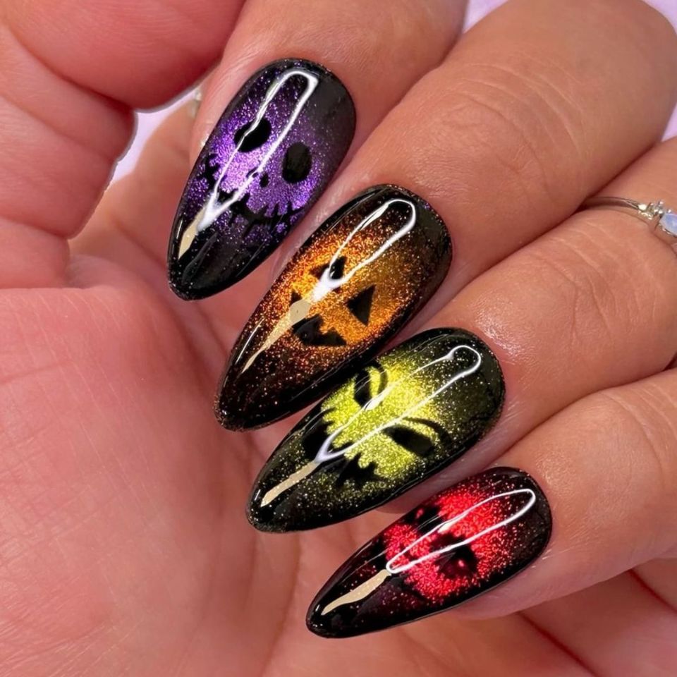 24pcs/Set Halloween Colorful Glow-in-the-Dark Ghosts Press-On Nails