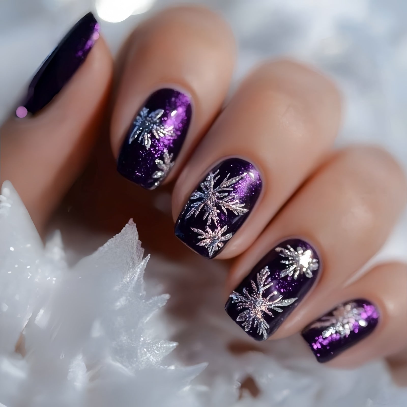 24pcs/Set Christmas Purple Silver Snowflakes Press-On Nails