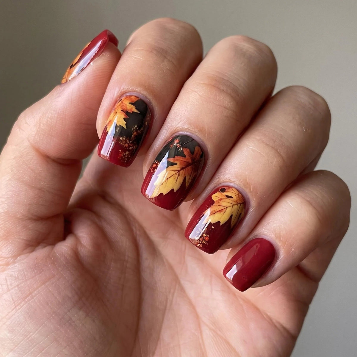 24pcs/Set Square Oil-Paint Style Maple Leaf Short Press-On Nails