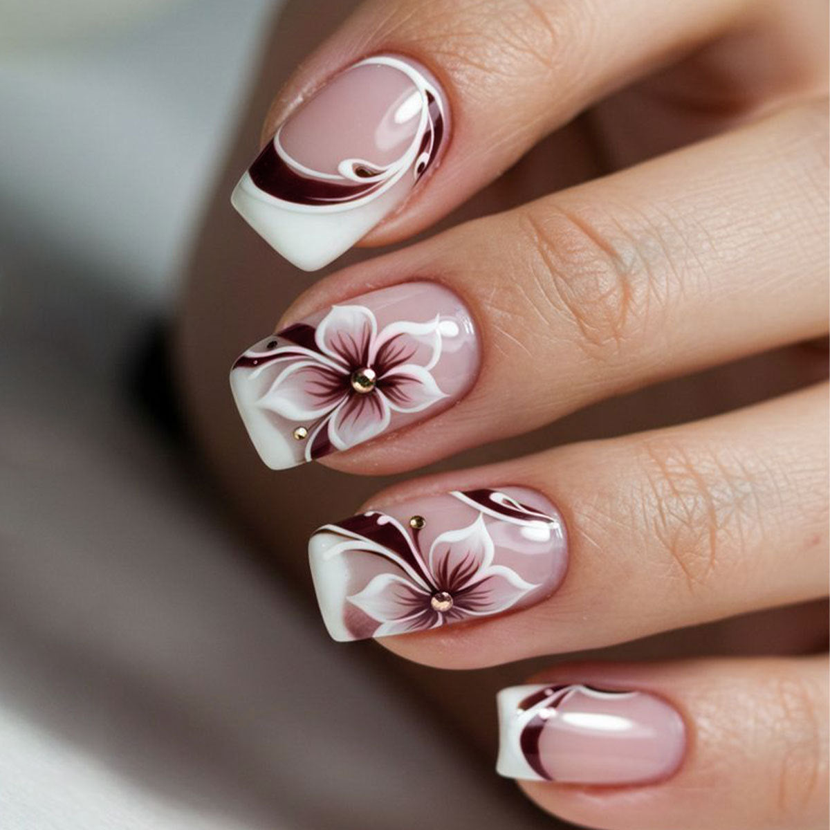 24pcs/Set Blurred Brown Floral French Tip Press-On Nails