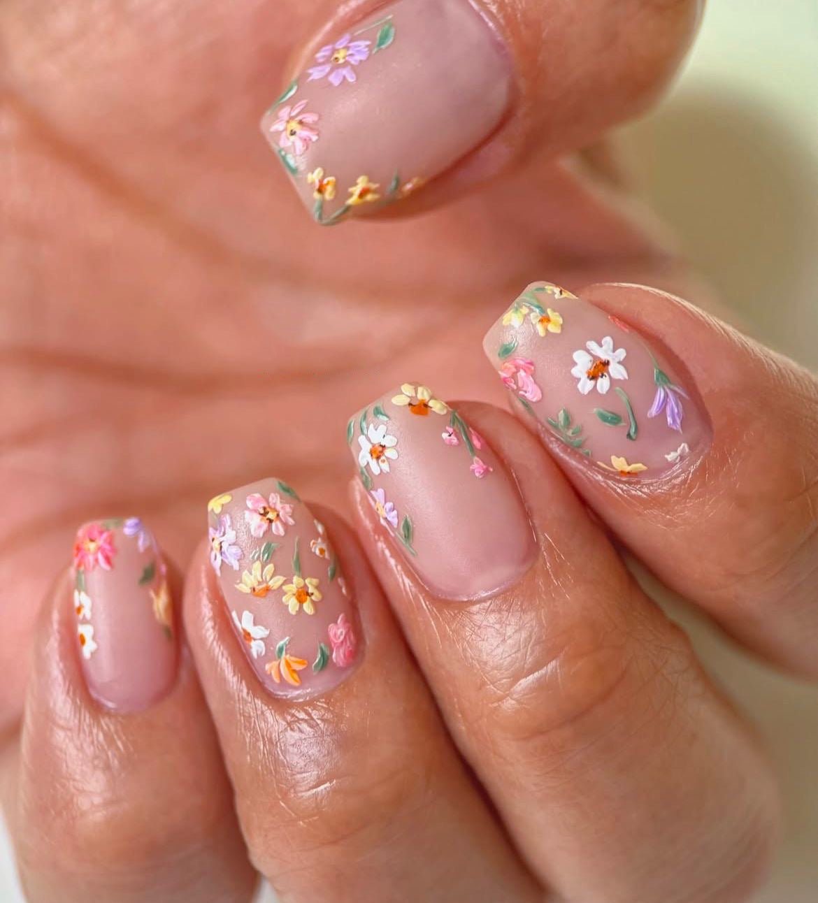 24pcs/Set Short Square Matte Multicolor Daisy & Wildflowers Press-On Nails