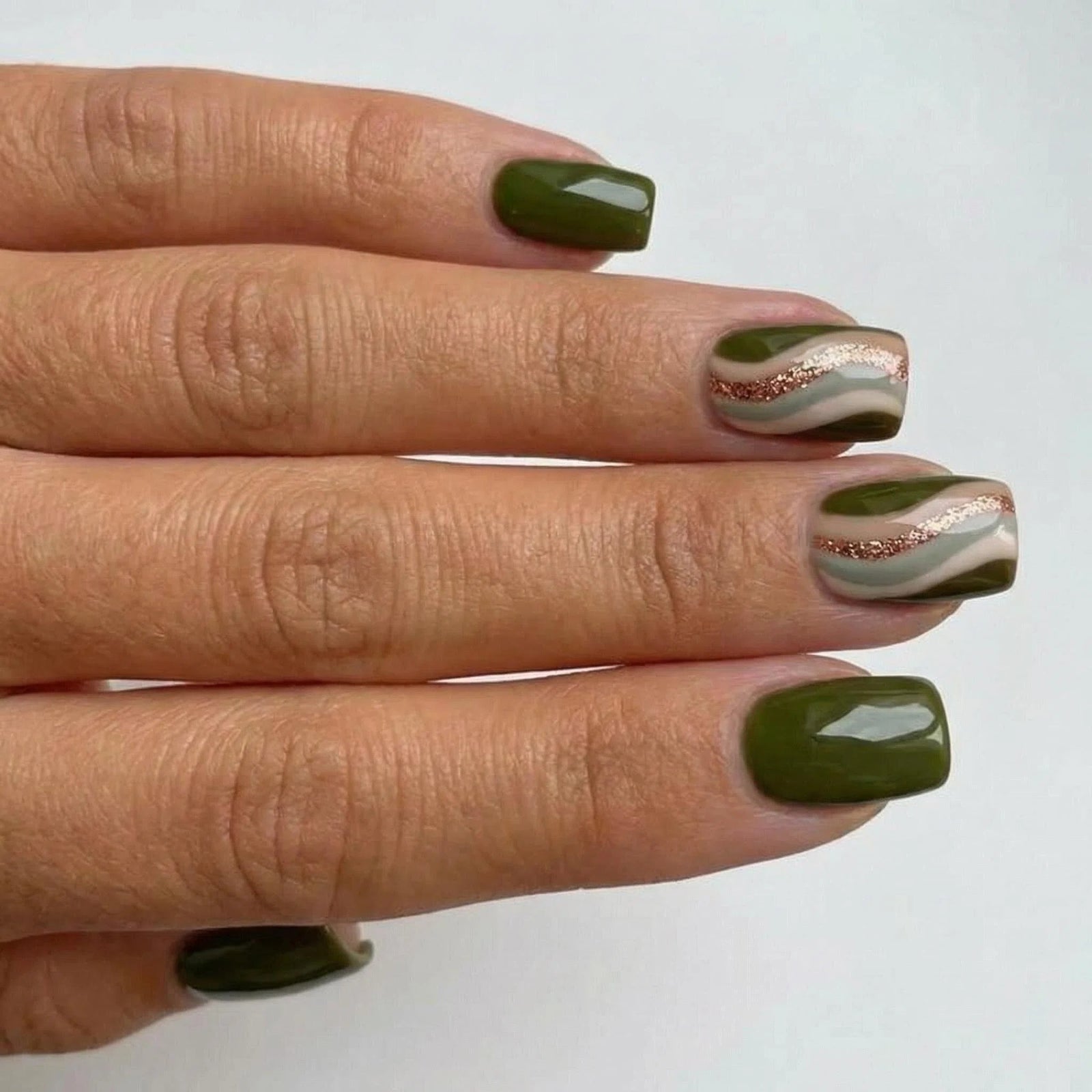 24pcs/Set Green Glitter Ripple Short Press On Nails