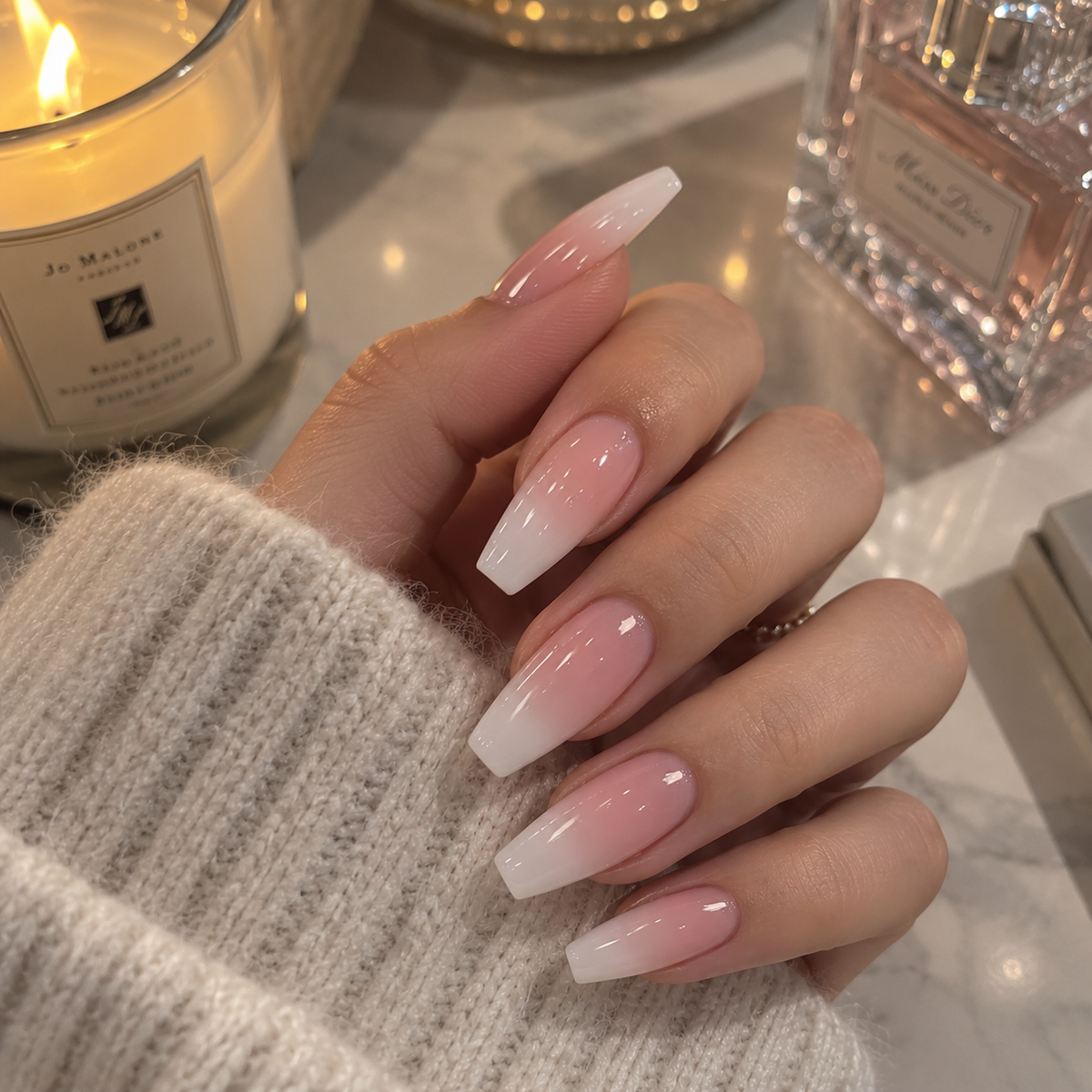 24pcs/Set Frosted Gradient Nude White Press-On Nails