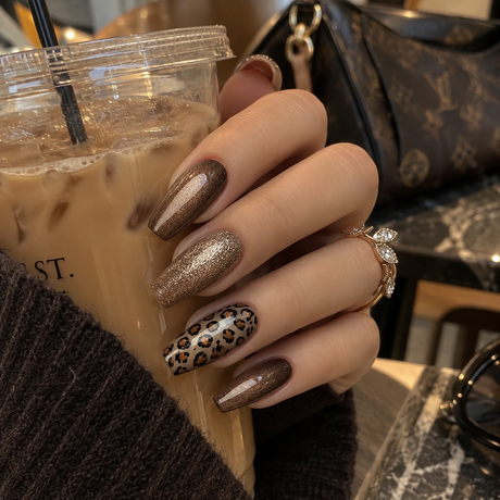 24pcs/Set Caramel Glitter Leopard Press-On Nails
