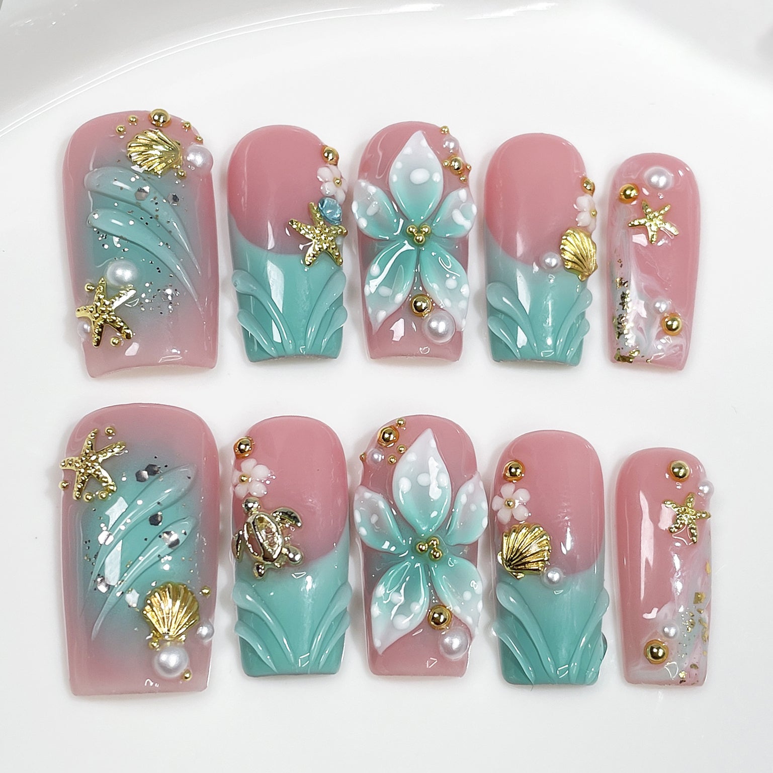(Handmade) 10pcs/Set Ocean Blue 3D Sculpted French Press-On Nails